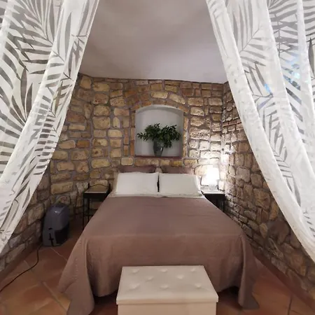 Capri Moon Apartment *